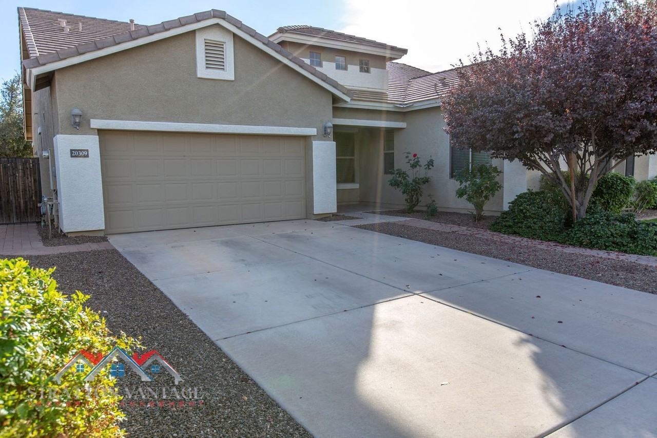 20309 E Avenida Del Valle - Photo 4 of 50