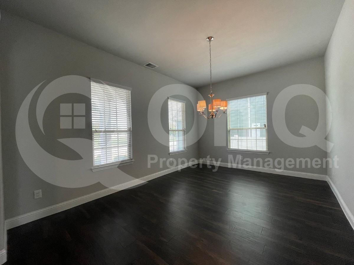 2013 State St - Photo 7 of 21