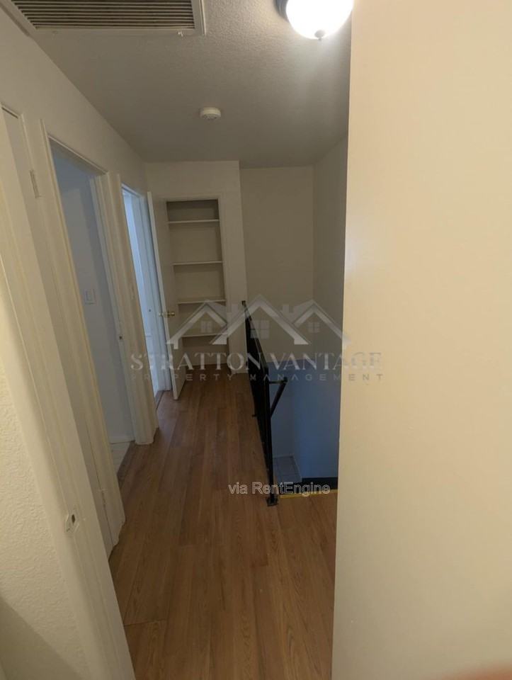 545 W 16th Ave #2 - Photo 7 of 25