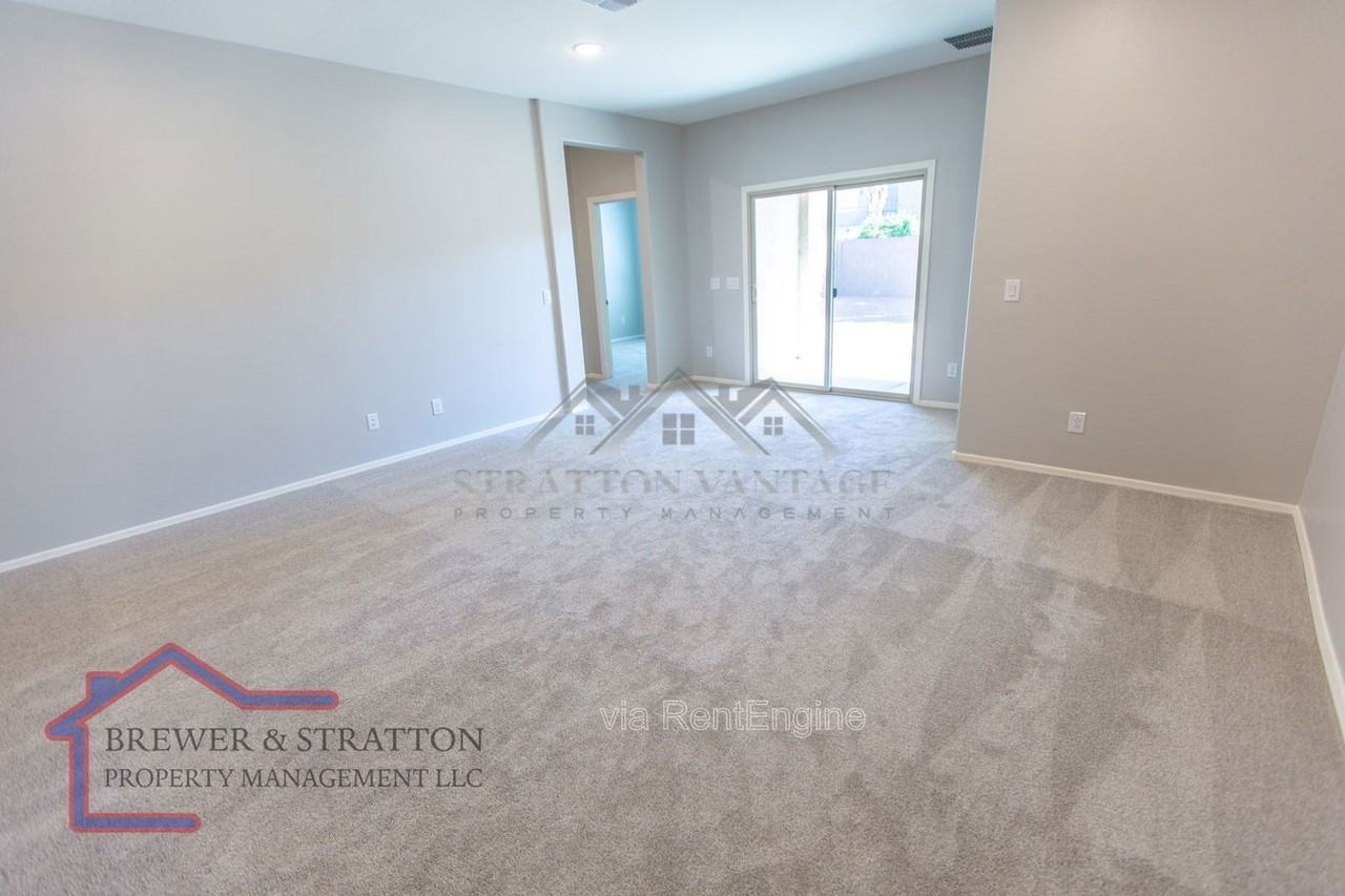495 E Rio Pl - Photo 6 of 39