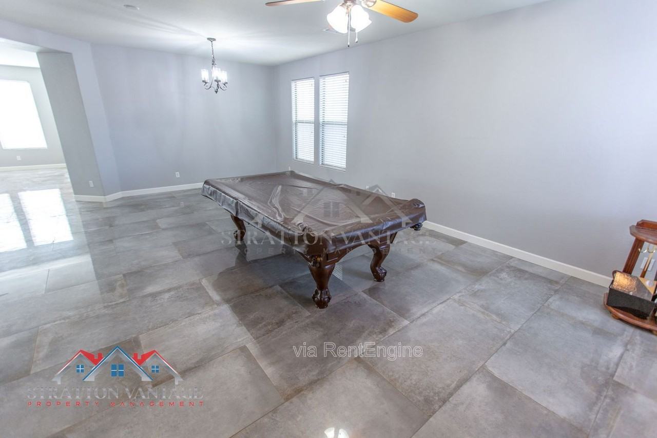 17916 N 183rd Ave - Photo 7 of 50