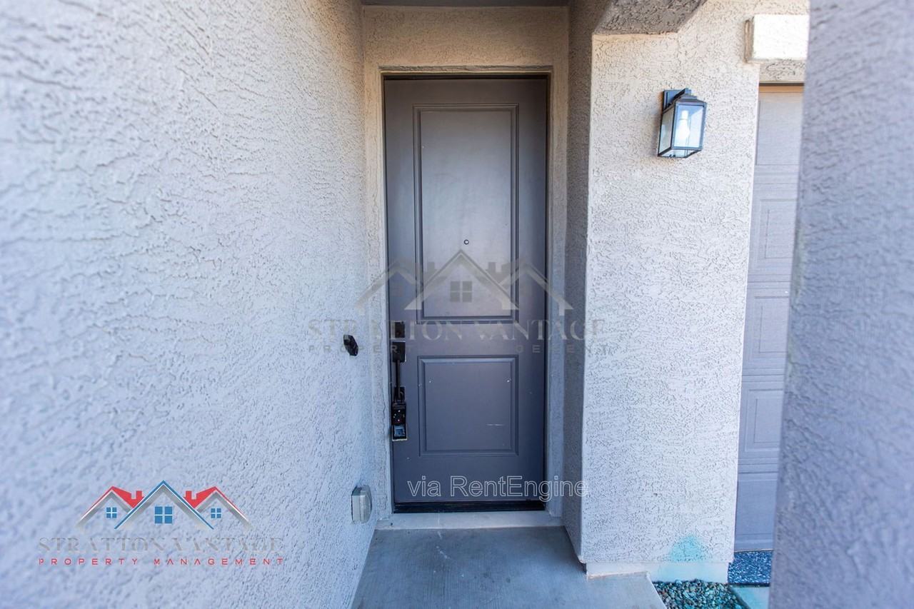 36005 W San Clemente Ave - Photo 6 of 33