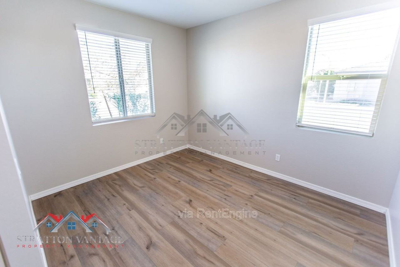 36005 W San Clemente Ave - Photo 7 of 33