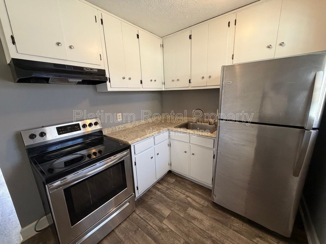 1502 Waverly Way #C2 - Photo 7 of 17