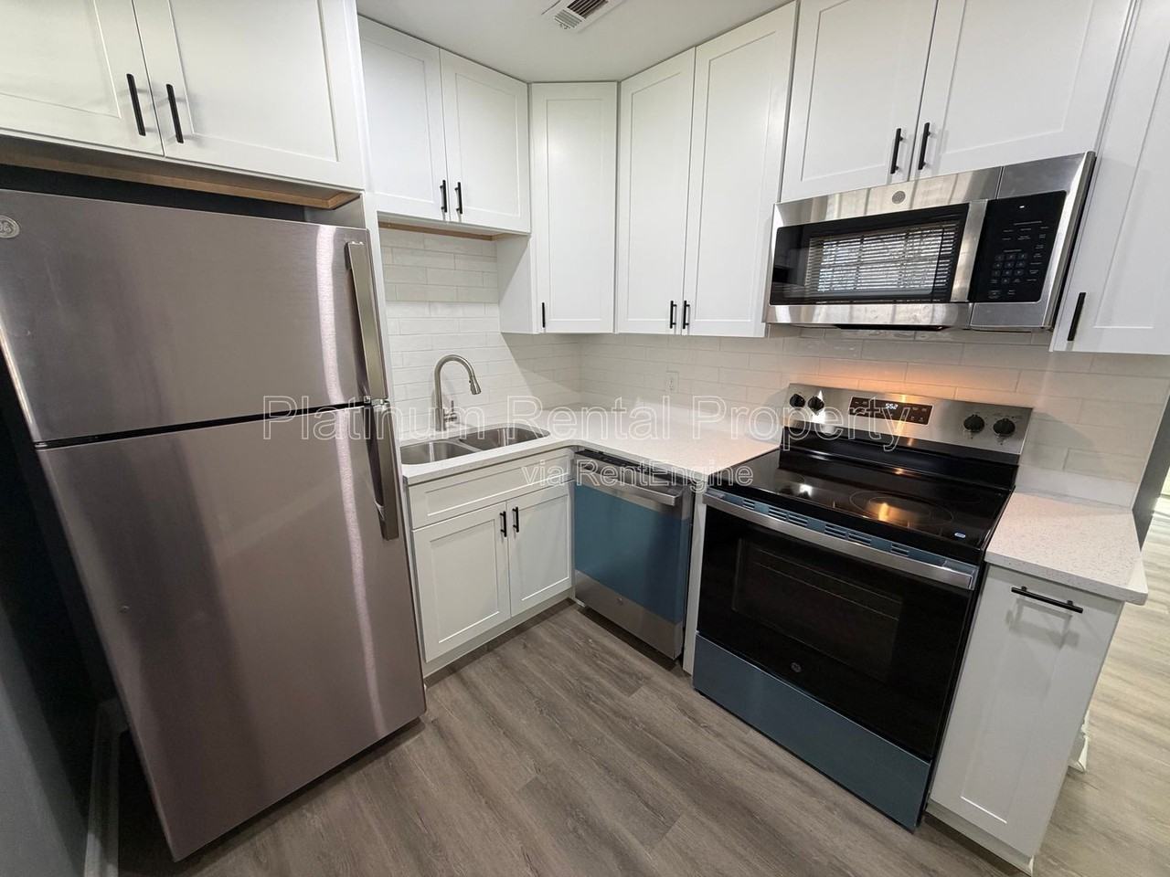 1512 Waverly Way #D1 - Photo 6 of 16