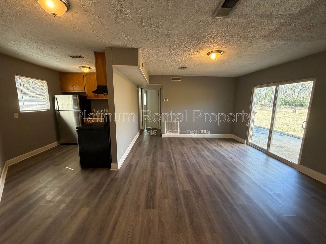 1482 Waverly Way #A3 - Photo 4 of 19