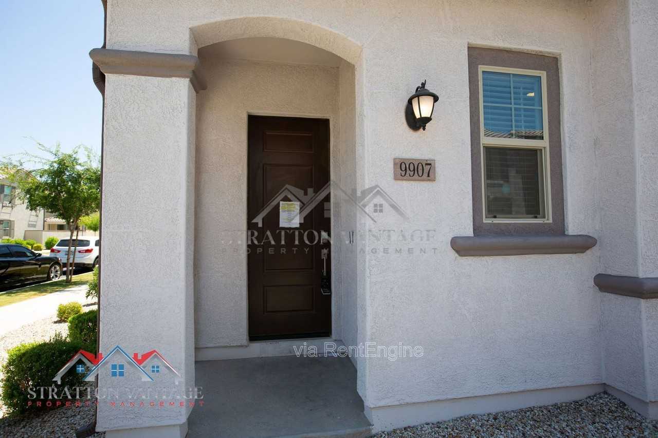 9907 E Tahoe Ave - Photo 5 of 32