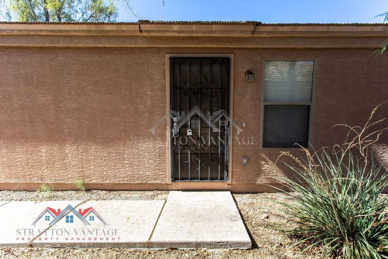 6714 E Flynn Ave - Photo 4 of 42