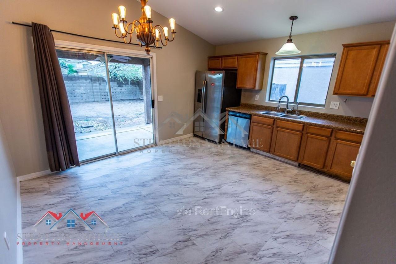 6714 E Flynn Ave - Photo 7 of 42