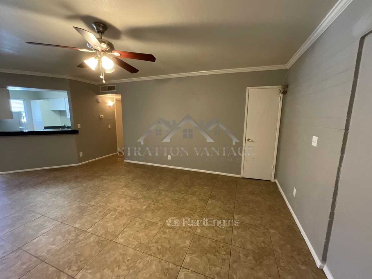 810 E Colter St #44 - Photo 5 of 10