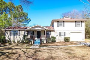 featured image of 3117 Parkwood Rd