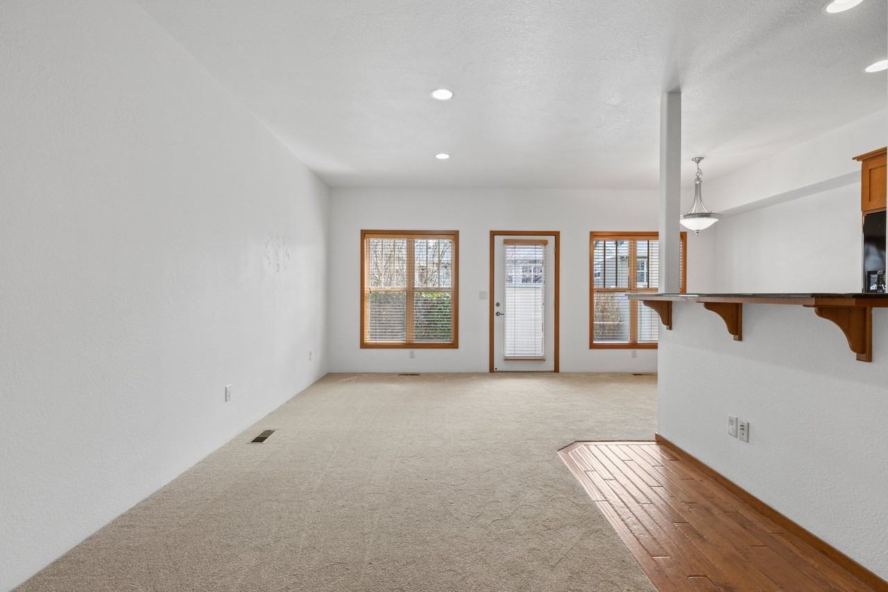 3126 Alameda St #105 - Photo 7 of 31