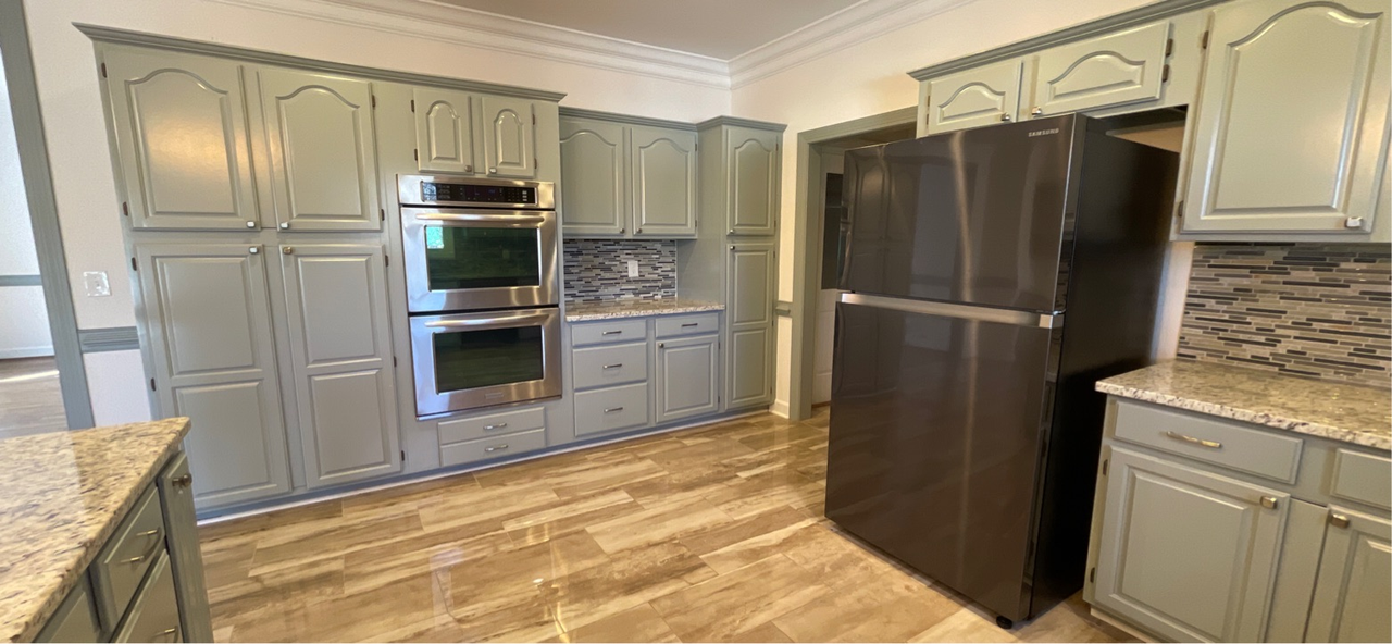 1519 Enota Ave Ne - Photo 4 of 24