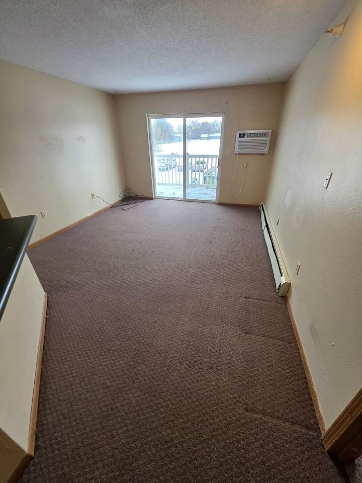 410 13th Ave Nw #27 - Photo 7 of 10