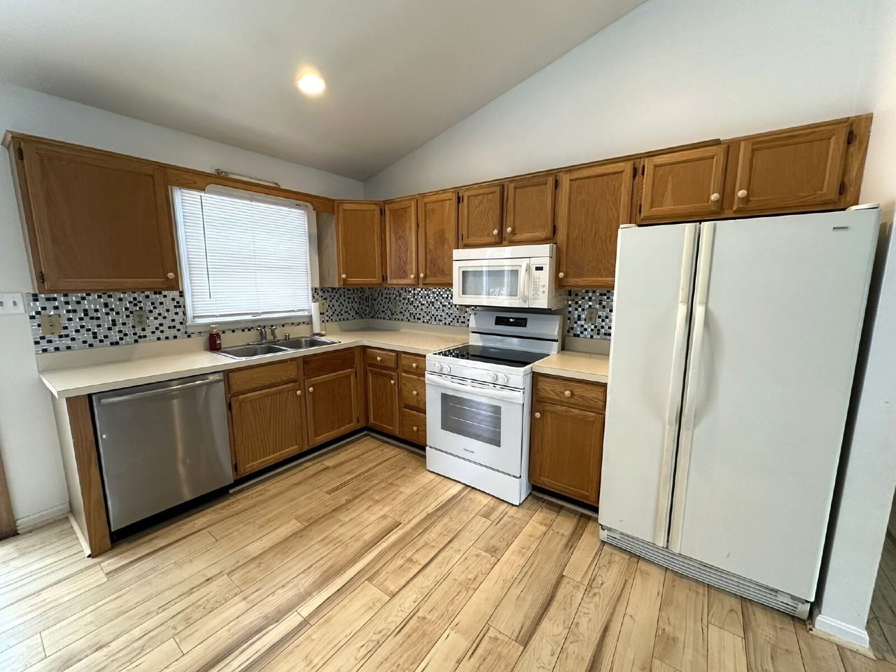 13632 Catoctin Furnace Rd - Photo 2 of 11