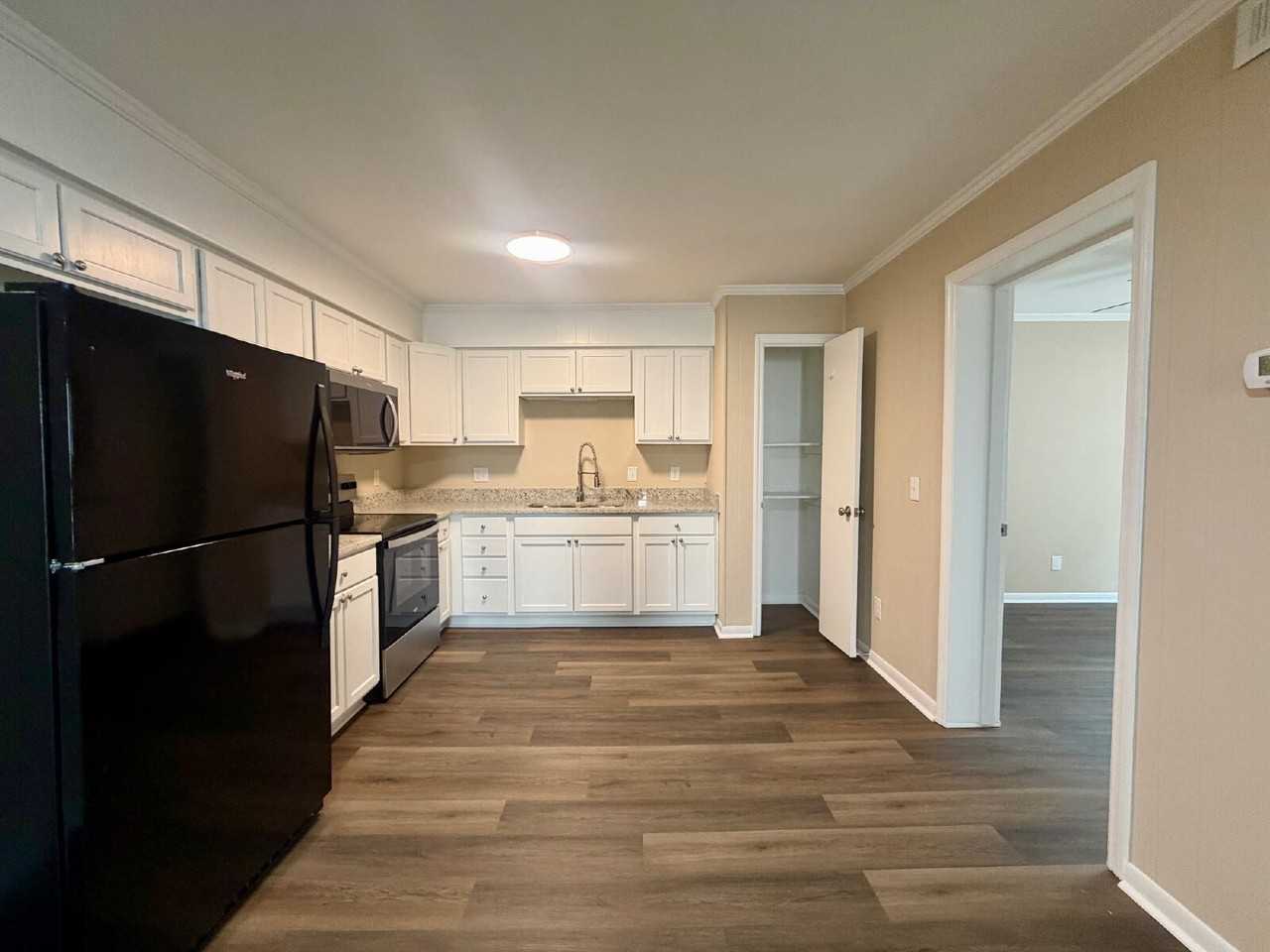104 Cordillo Pkwy #J1 - Photo 2 of 7