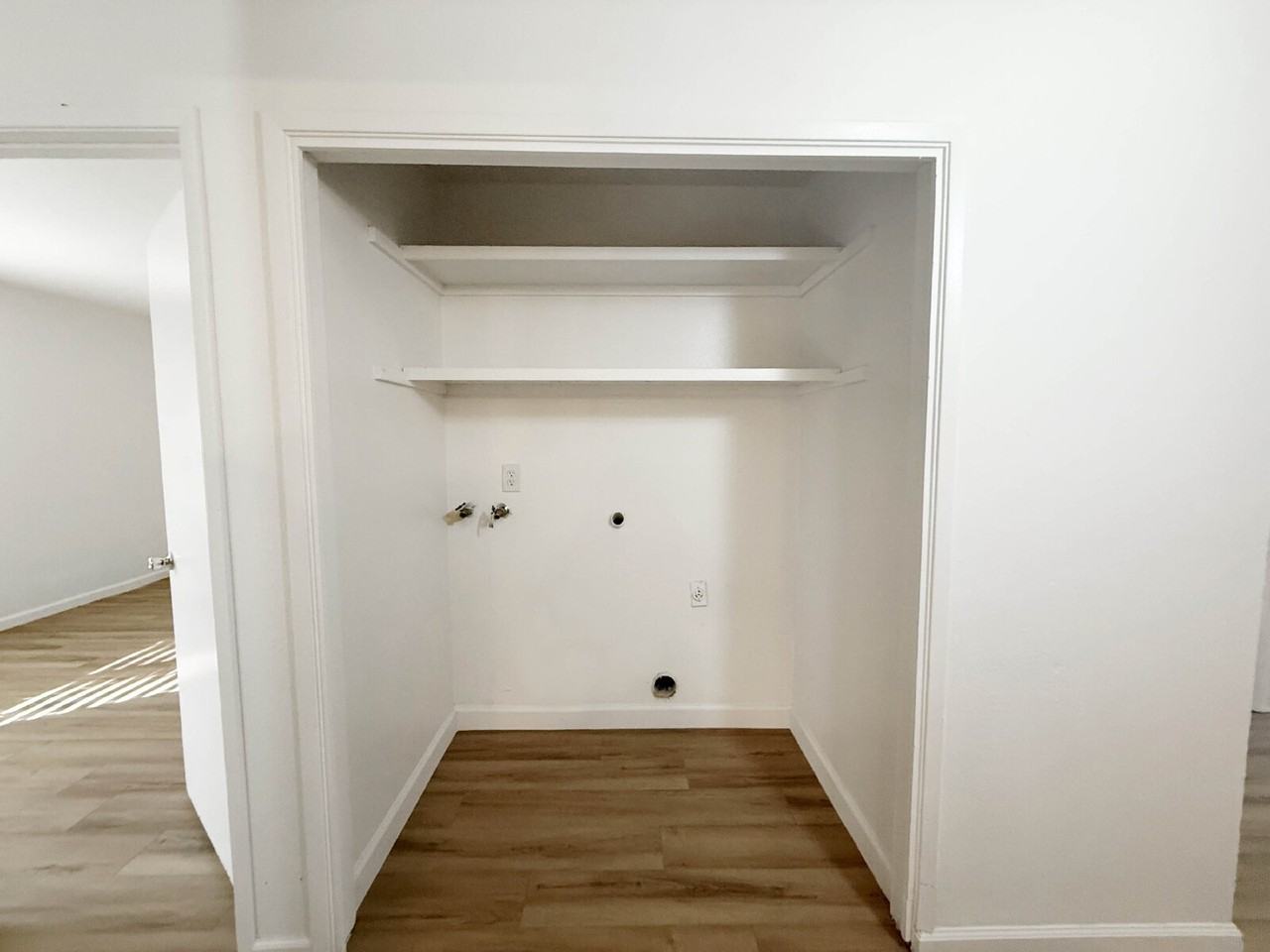 3251 Mill Springs Dr - Photo 6 of 19