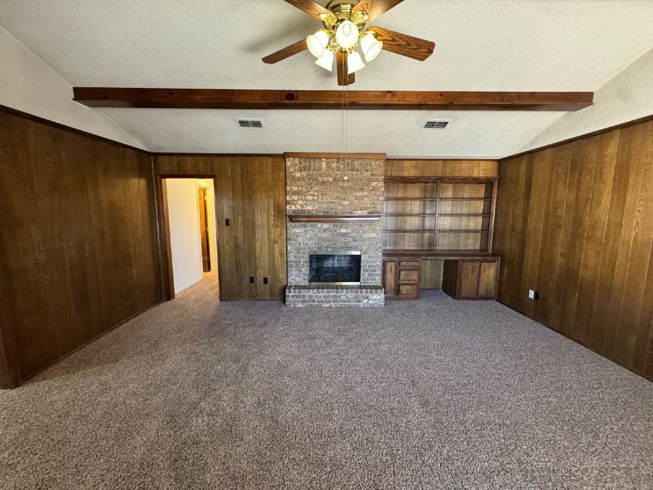 7819 Memphis Ave #A - Photo 4 of 19