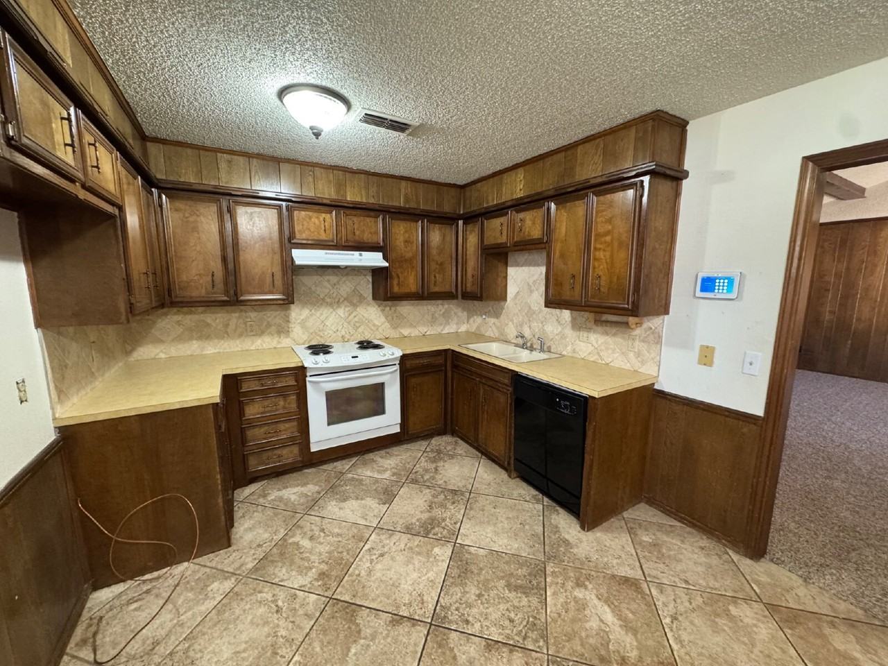 7819 Memphis Ave #A - Photo 7 of 19