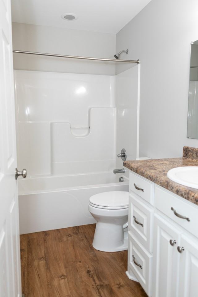 4664 Western Ave #B - Photo 4 of 19