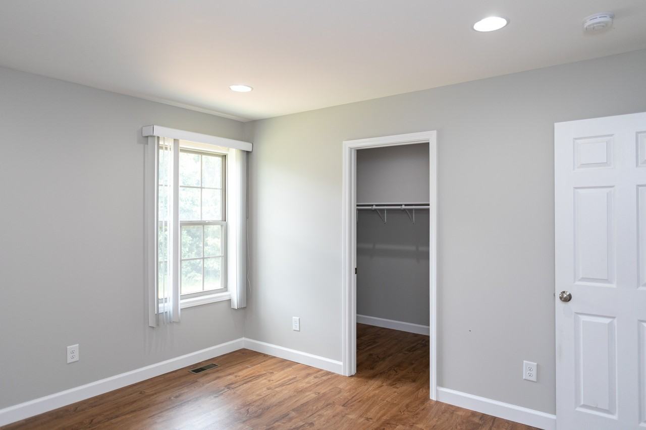 4664 Western Ave #B - Photo 2 of 19