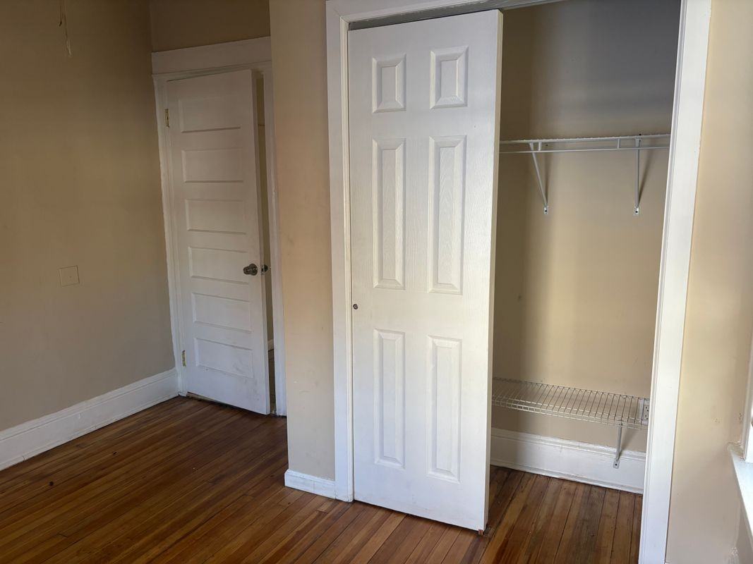 252 Maplewood Ave ##1 - Photo 4 of 8