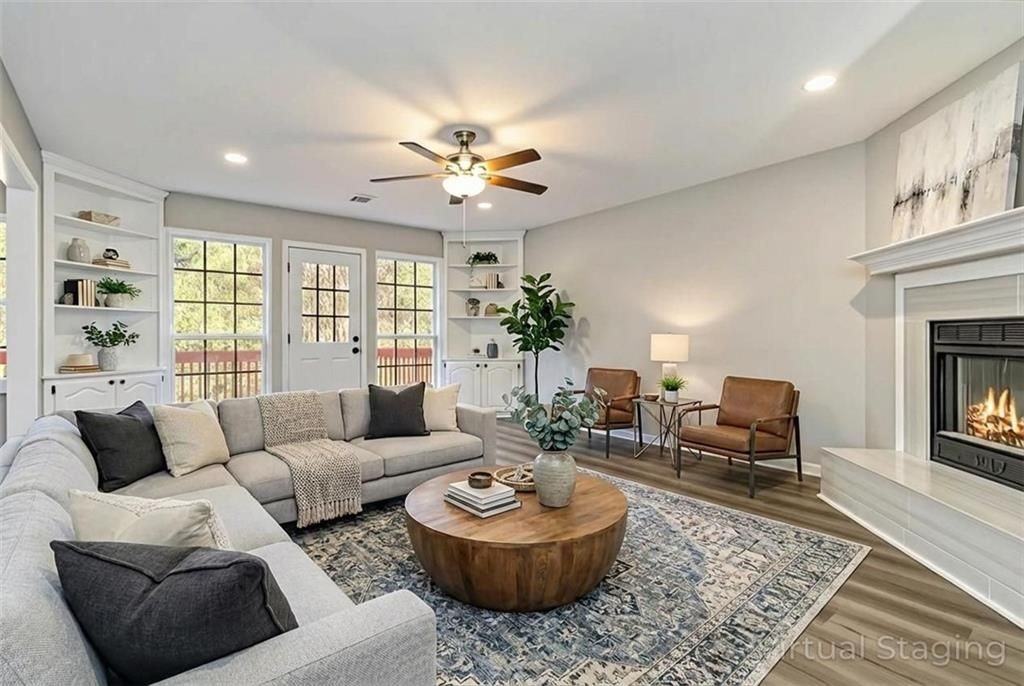 2119 Tudor Castle Way - Photo 3 of 35