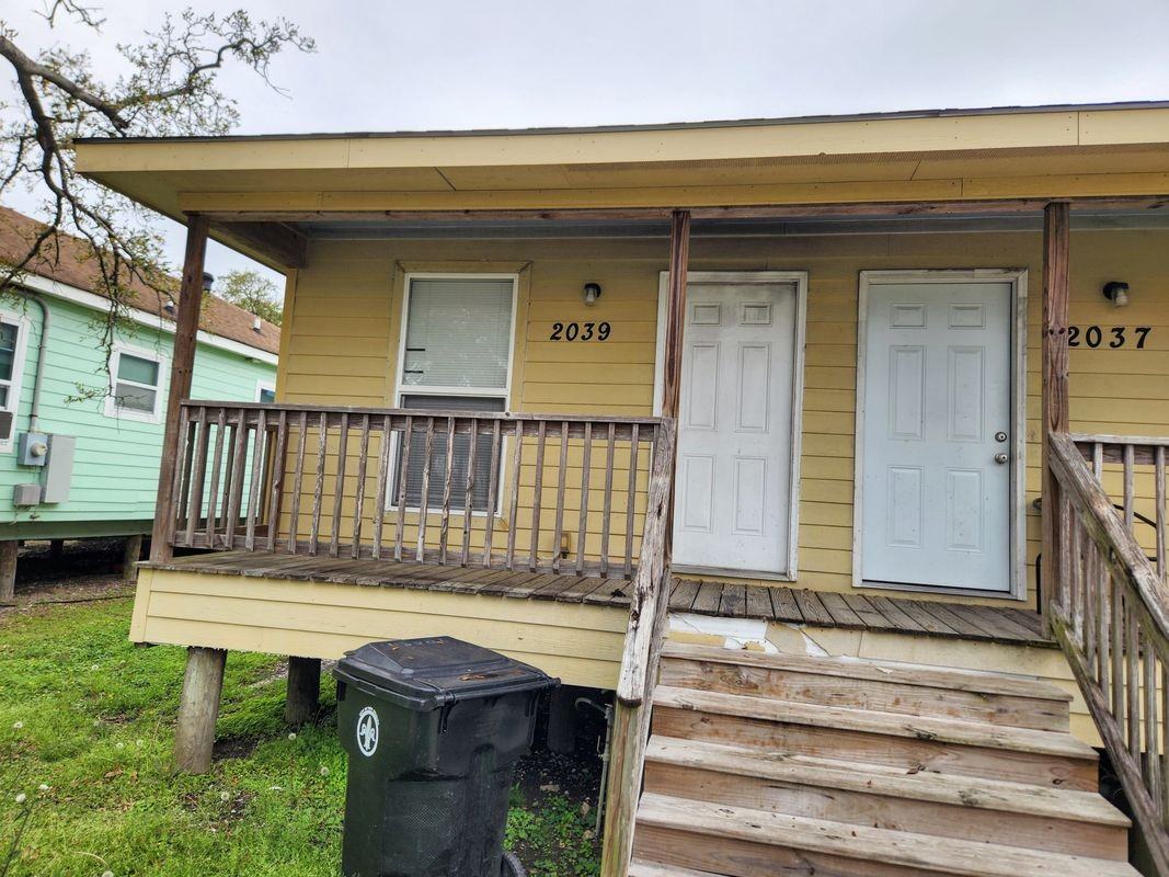 2039 Tennessee St - Photo 4 of 7