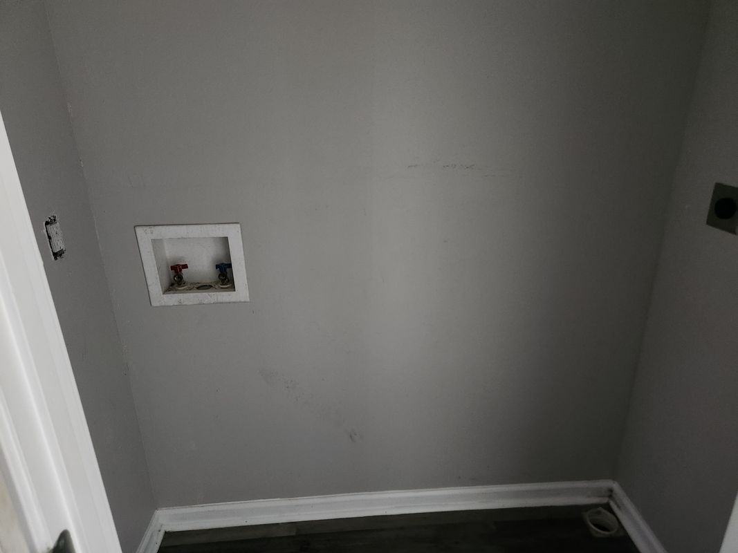 2039 Tennessee St - Photo 6 of 7