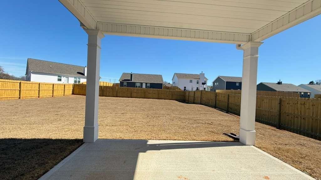 128 Champions Ln - Photo 7 of 9