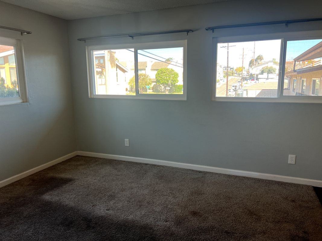 2000 Carnegie Ln ##F - Photo 5 of 13