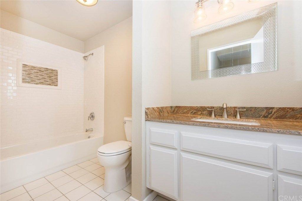 1104 Tustin Pines Way - Photo 4 of 12