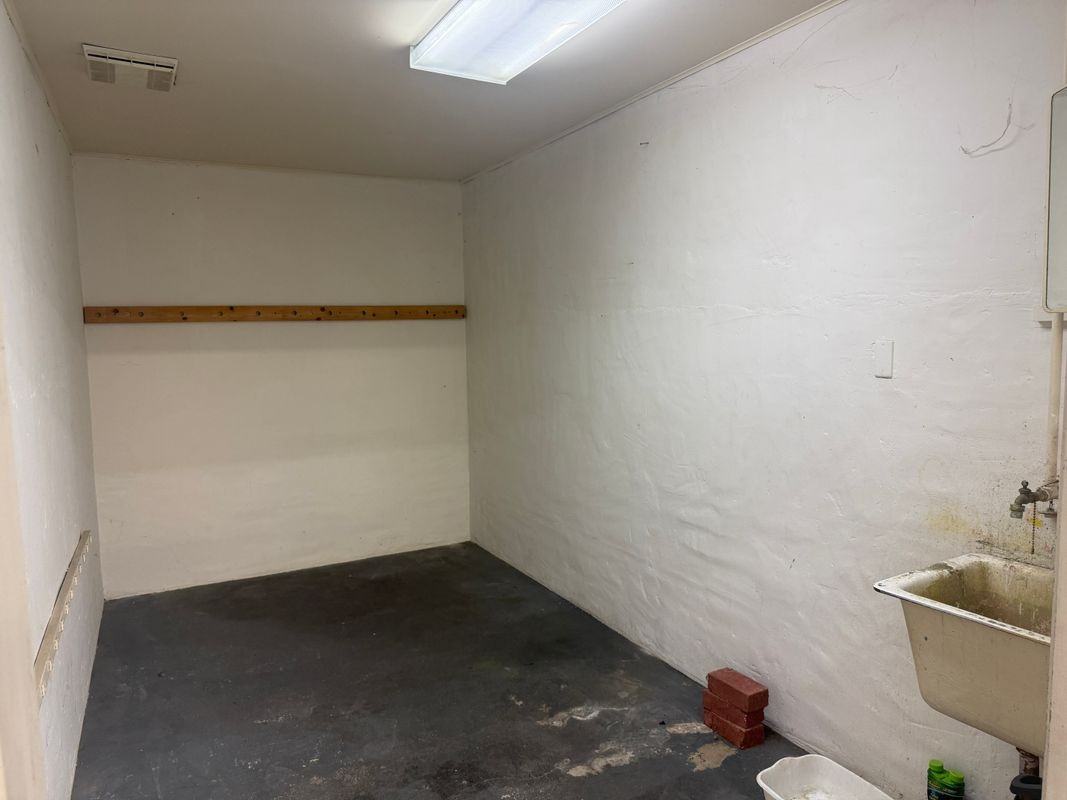 79 N Daisy Ave - Photo 4 of 9