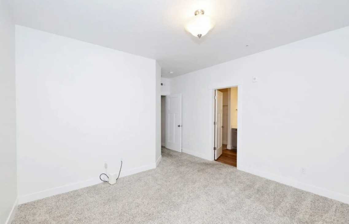 13222 S Dominica Ln - Photo 7 of 14