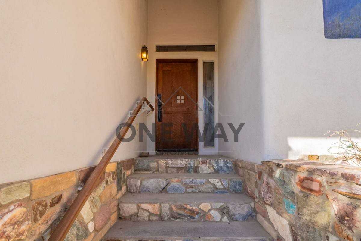 1902 E Cortez St - Photo 7 of 10