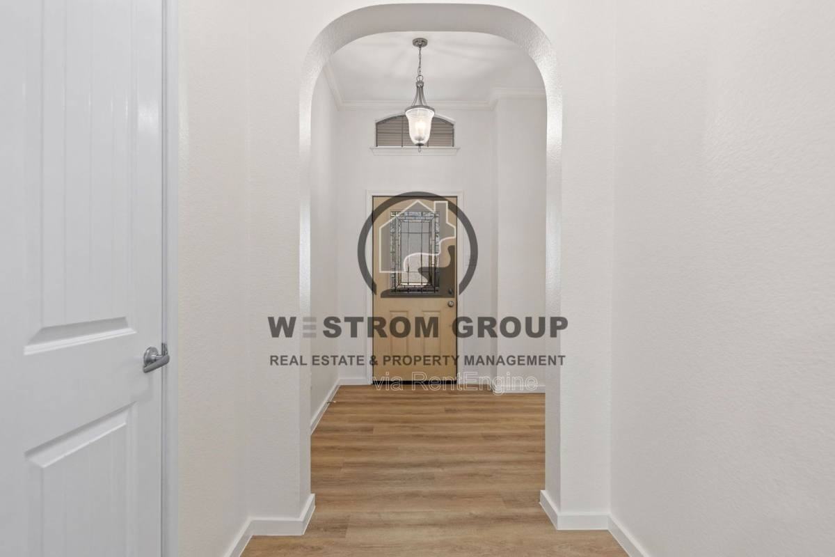 1164 Roping Reins Way - Photo 3 of 10