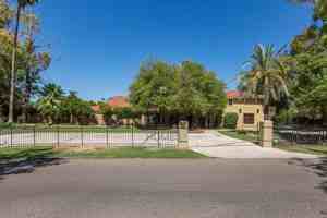 featured image of 49 Biltmore Est