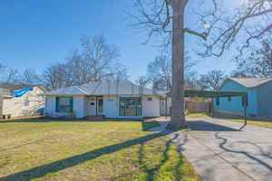 featured image of 1418 W Shepherd St