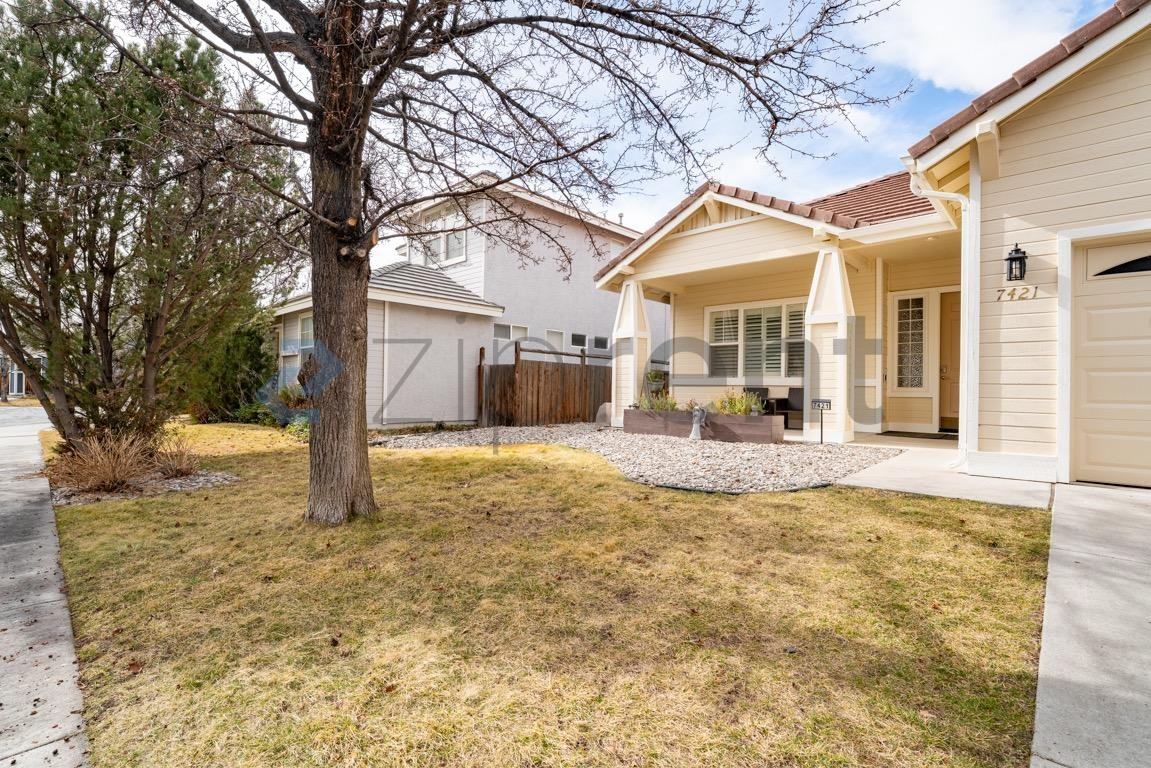 7421 Earlsmoore Dr - Photo 2 of 48