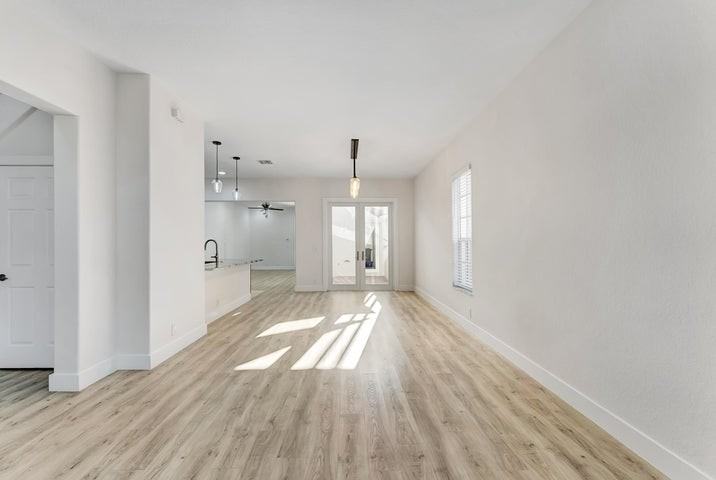 406 Northwest 25th Avenue - Photo 6 of 9