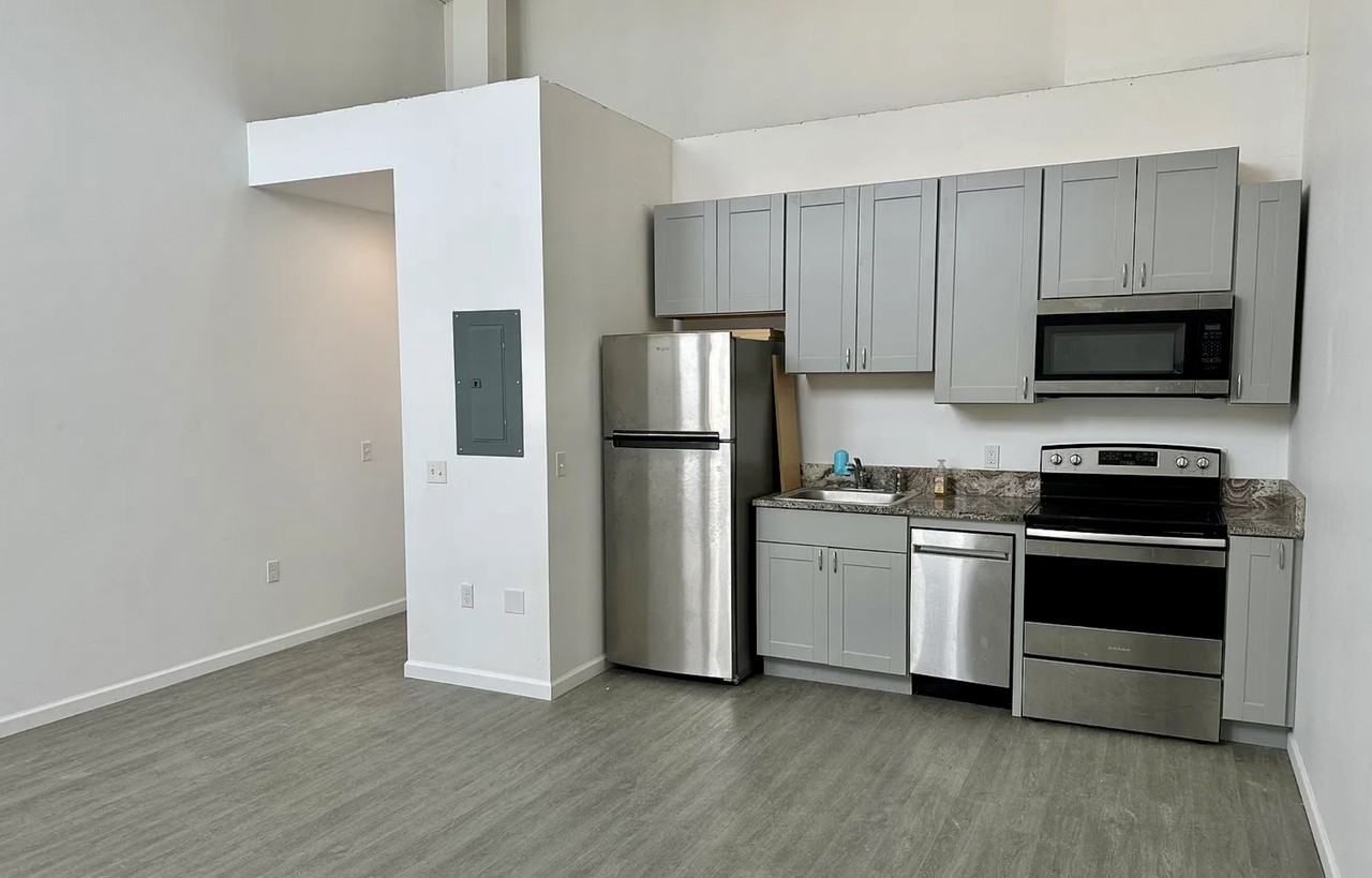 235 East St #121 - Photo 3 of 4