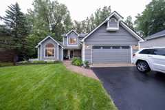 6323 Valley View Rd - Photo 1 of 1