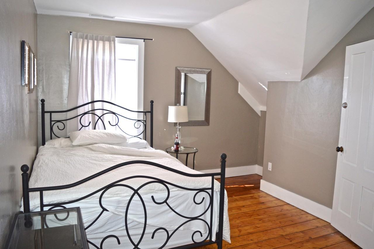 64 Chapin Ave #3 - Photo 3 of 6