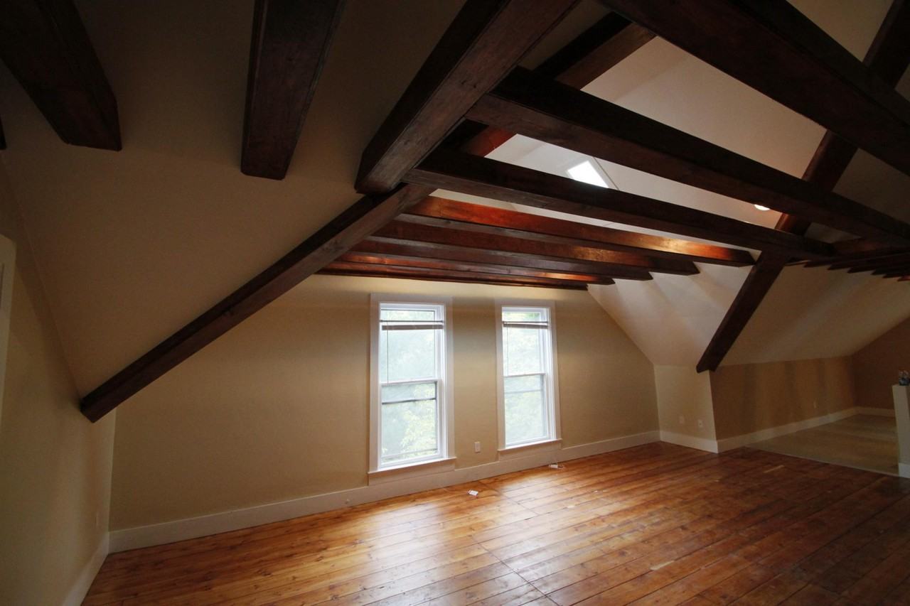 64 Chapin Ave #3 - Photo 5 of 6