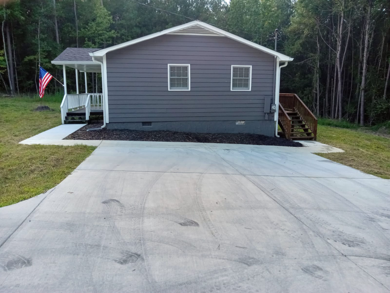 858 Mann Rd - Photo 3 of 16