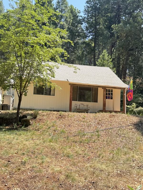 2633 Crystal Springs Rd - Photo 2 of 20