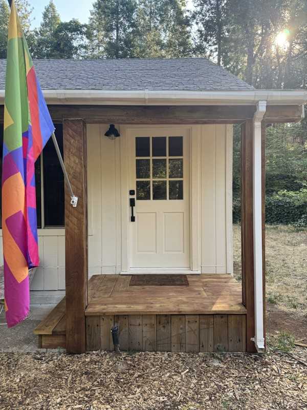 2633 Crystal Springs Rd - Photo 3 of 20