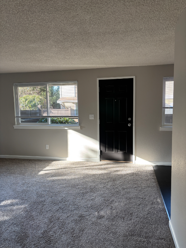 1620 S Kent Des Moines Rd #A - Photo 2 of 14