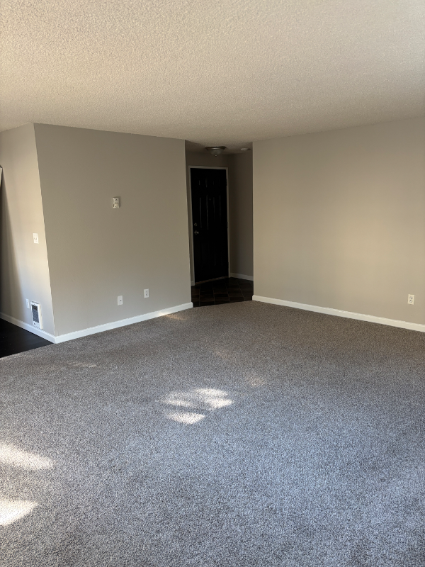 1620 S Kent Des Moines Rd #A - Photo 5 of 14