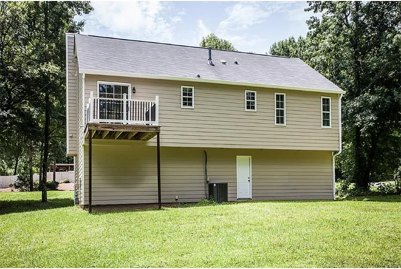 5653 Bay Island Cay Nw - Photo 2 of 11